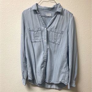 Thread & Supply Soft Denim Button Down Shirt. Size Small